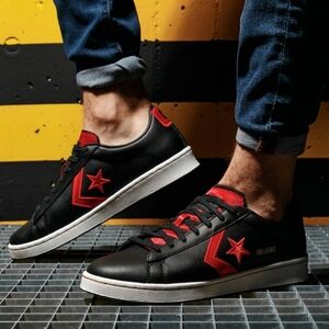 Converse Pro Leather Ox Low Womens Size 5.5 Black Red Shoes